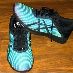 Color Changing ASICS SZ9